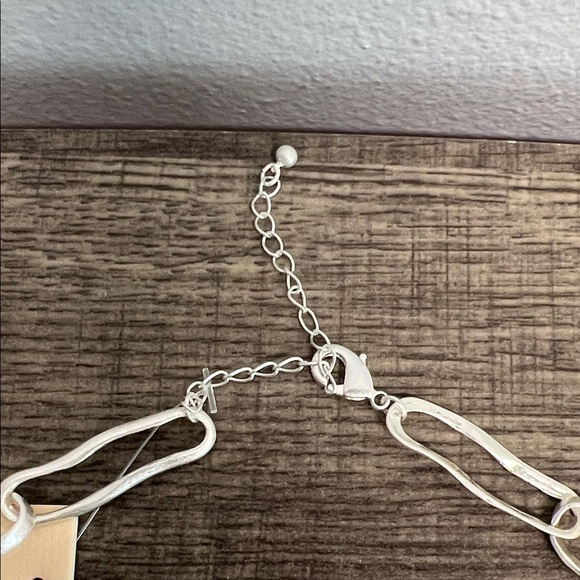 Camila Coelho | Reconstituted Turquoise Necklace - Picture 6 of 7